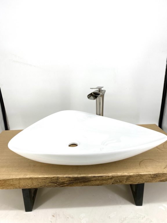 Waschbecken weiß dreieck 645x455x115mm - HolzBursche.de